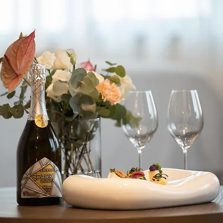 Отель The Hunter's Kamnik Скопье