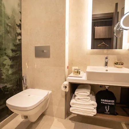 Отель The Hunter's Kamnik Скопье