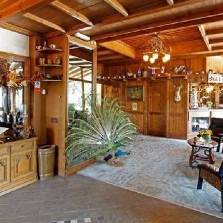 The Hunter's Kamnik Скопье