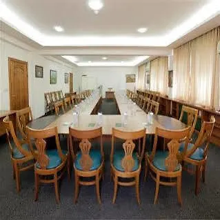 The Hunter's Kamnik Скопье