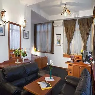 The Hunter's Kamnik 4*